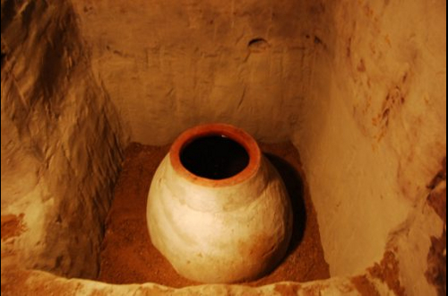 La vinificazione nell’antichità e la cantina più antica del mondo